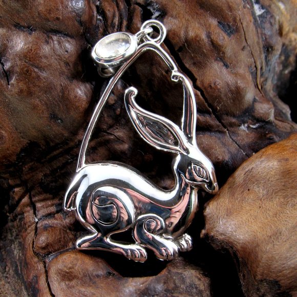 Solid 925 Sterling Silver Rabbit Ostara Pagan / Wiccan Pendant by Peter Stone - Picture 1 of 6